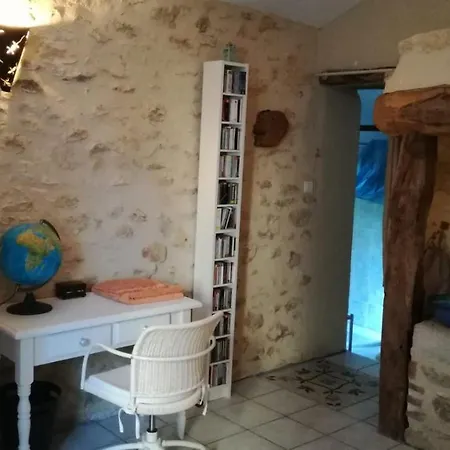 Belle Propriete En Pierres Avec Piscine فندق مبيت وإفطار Sauzet (Lot)